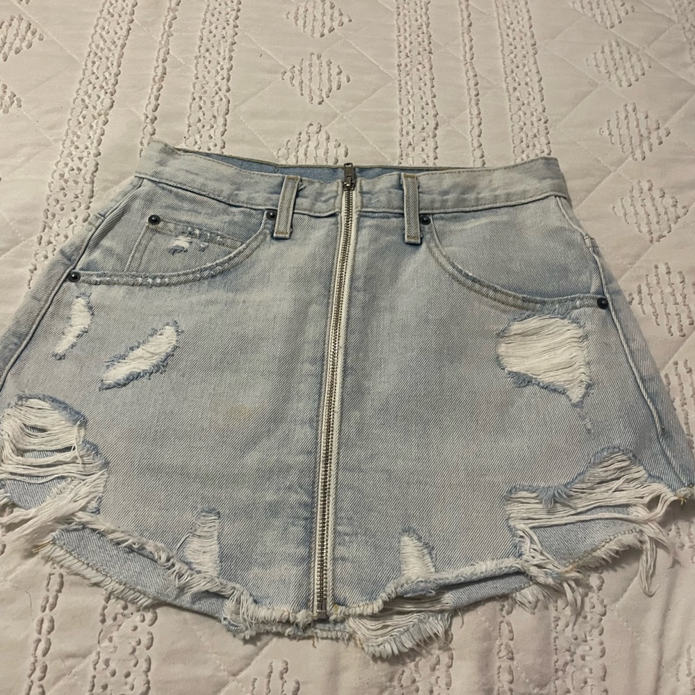 CAMAR LOS ANGELES JEAN SKIRT: size 27 has zipper in front - Picture 1 of 6